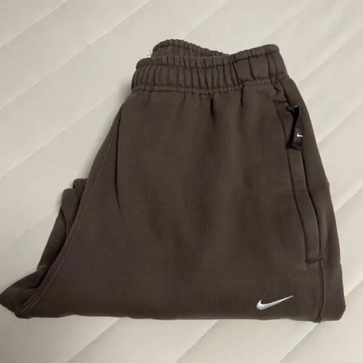 [BUNJANG] Nike NRG Solo Swoosh Jogger Pants Brown S / 나이키 nrg 솔로스우시 조거팬츠 브라운 S