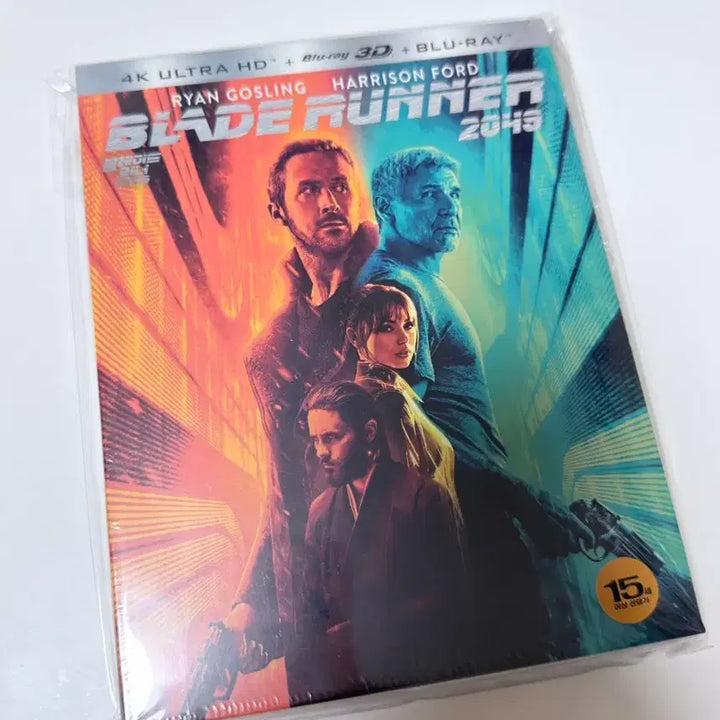 [BUNJANG] Blade Runner 2049 4K UHD Blu-ray Limited Edition Slipcase (4-Disc) / [4K 블루레이] 블레이드 러너 2049 : 초회한정 슬립케이스 (4di