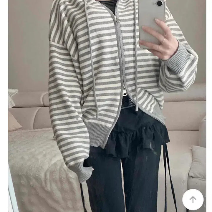 [BUNJANG] Stripe Hooded Zip-Up Cardigan / 스트라이프 후드 집업 가디건