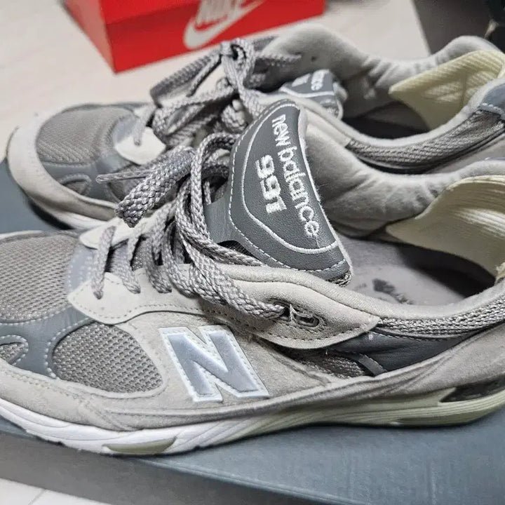 [BUNJANG] New Balance 991 Grey Sneakers / 뉴발란스 991 그레이 운동화