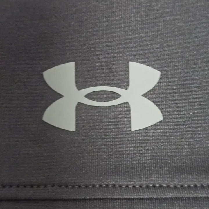 [BUNJANG] Under Armour Golf Black Full-Zip Jacket L New / 언더아머 골프 블랙 집업 자켓 L 새상품