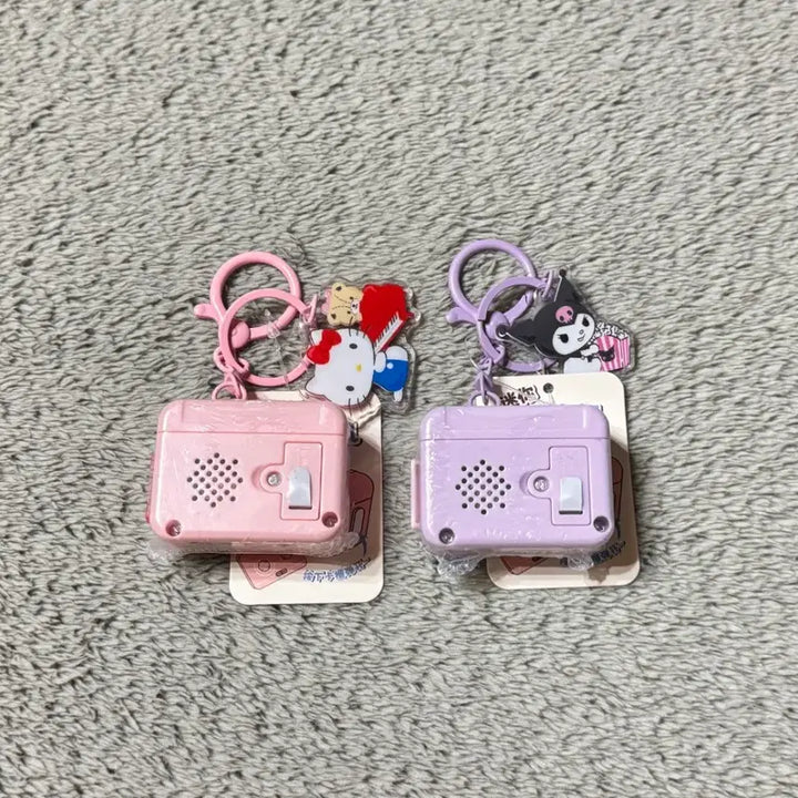 [BUNJANG] Sanrio Hello Kitty &amp; Kuromi Cassette Tape Voice Recorder Keychain Set / (세트) 산리오 헬로키티+쿠로미 녹음기 카세트 키링