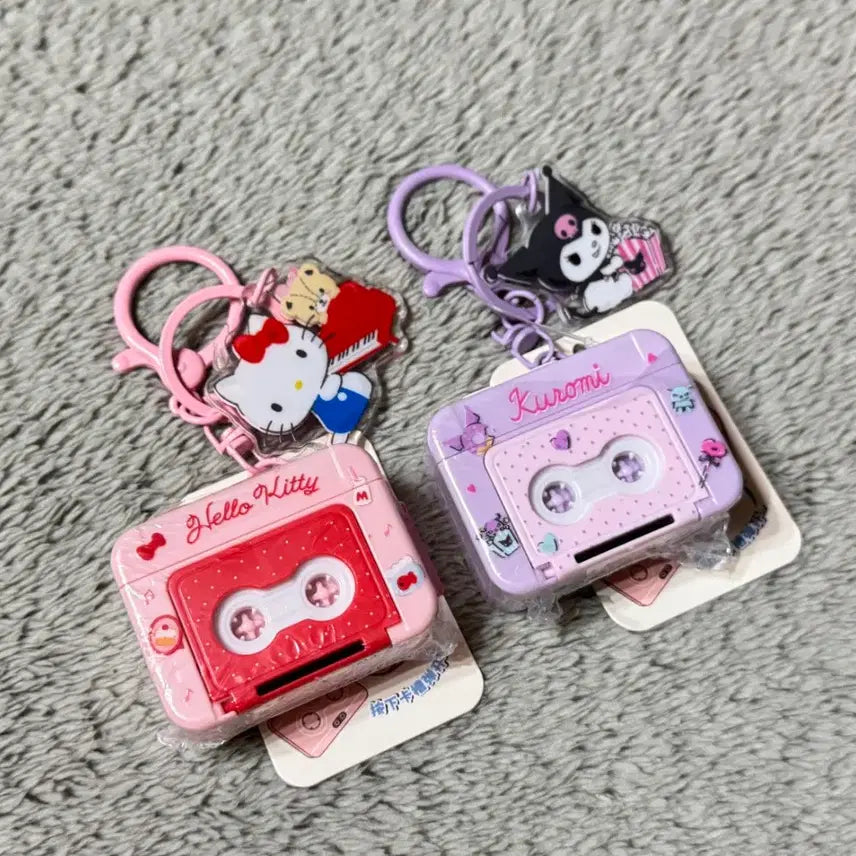 [BUNJANG] Sanrio Hello Kitty &amp; Kuromi Cassette Tape Voice Recorder Keychain Set / (세트) 산리오 헬로키티+쿠로미 녹음기 카세트 키링