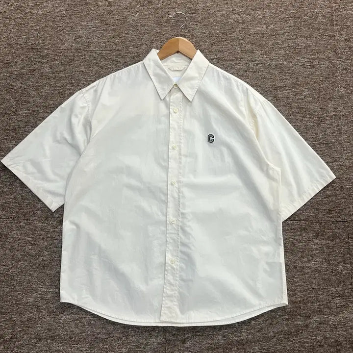 [BUNJANG] Covernat C Logo Cotton Short Sleeve Shirt - Size M / 커버낫 C로고 코튼 반팔 셔츠 M