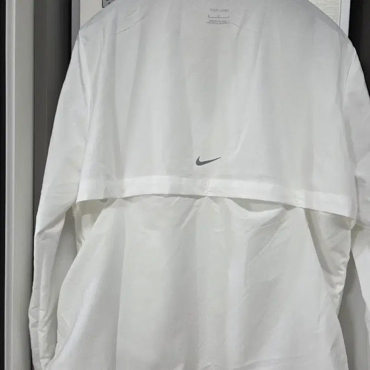 [BUNJANG] Nike Dri-FIT Windbreaker Jacket L White / (새상품)나이키 드라이핏 바람막이 L 화이트