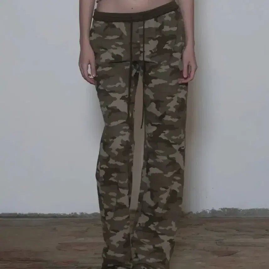 [BUNJANG] Sculptor Camo Heaven Sweatpants Forest / 스컬프터 카모 헤븐 스웨트팬츠 포레스트
