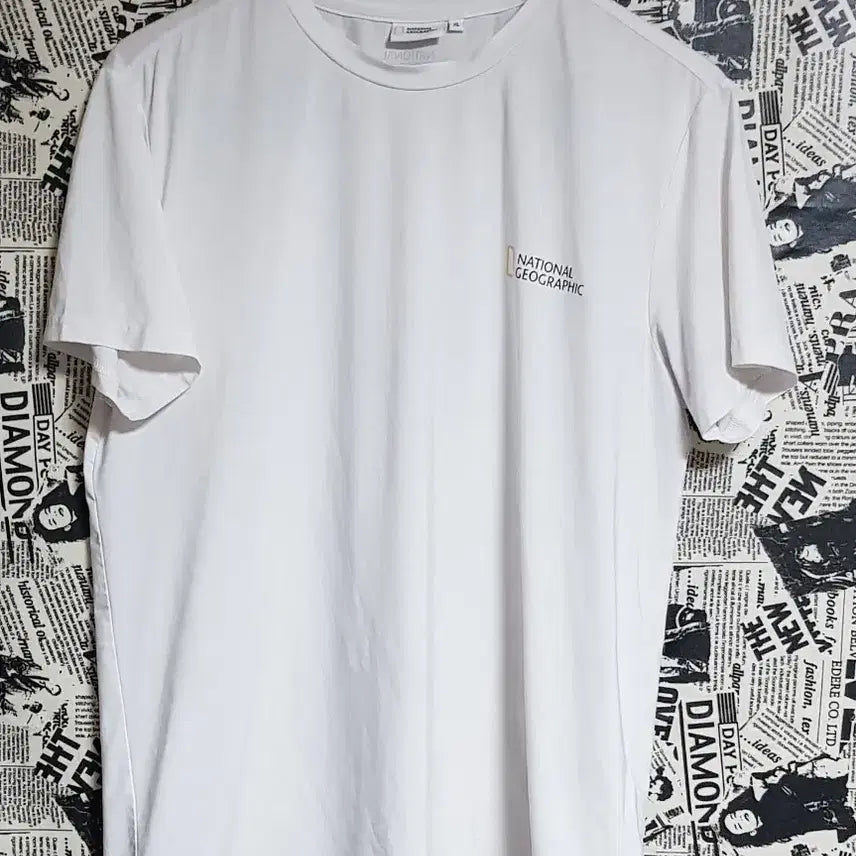 [BUNJANG] National Geographic T-Shirt Size 105 / 네셔널지오그래픽 반팔티 사이즈105
