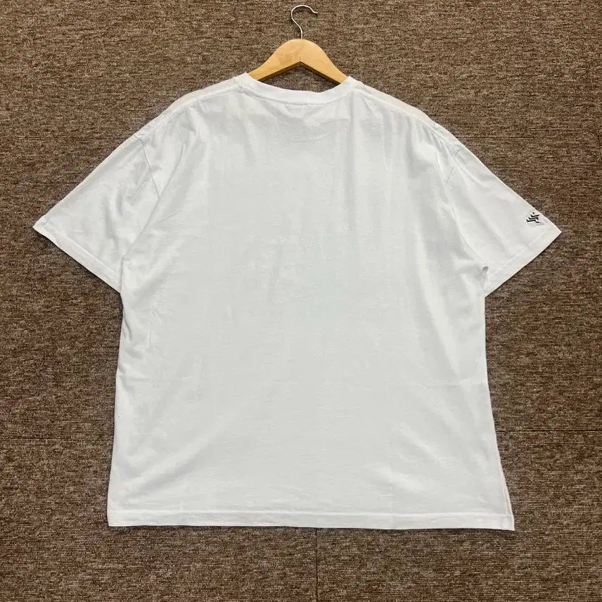 [BUNJANG] Critique x Blue Archive Graphic T-Shirt XL White / 크리틱x블루아카이브 반팔티 XL 화이트