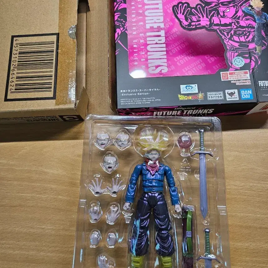 [BUNJANG] Bandai S.H.Figuarts SDCC Trunks Action Figure / shf sdcc 트랭크스 (택포)