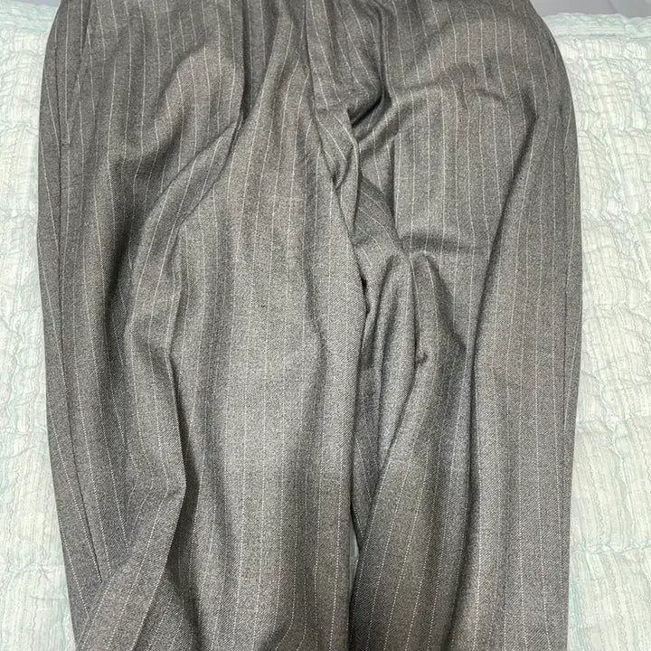 [BUNJANG] Branded ESSENTIAL Wide Slacks Grey Stripe / 브랜디드 ESSENTIAL WIDE SLACKS 그레이스트라이프