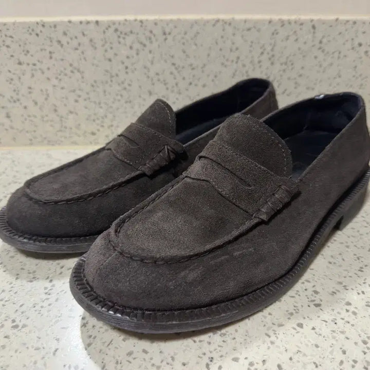 [BUNJANG] Yase Waffle Cowhide Split Loafers Brown / 야세 와플 카우하이드 스플리트 로퍼 브라운 (260)