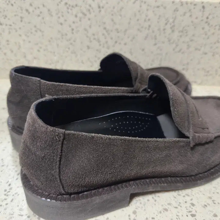 [BUNJANG] Yase Waffle Cowhide Split Loafers Brown / 야세 와플 카우하이드 스플리트 로퍼 브라운 (260)