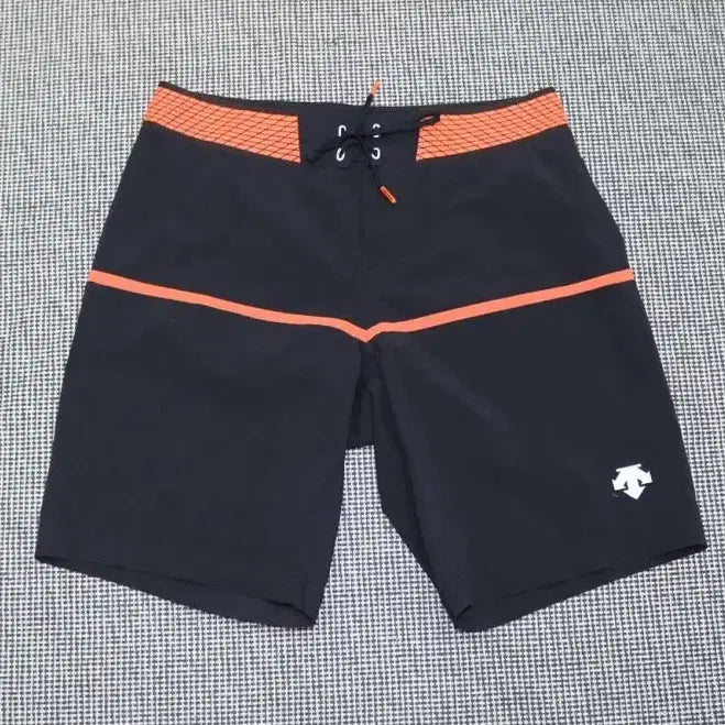 [BUNJANG] Descente Shorts Size 32-34 / 데상트 반바지 32~34