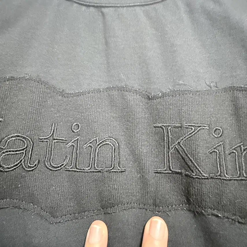 [BUNJANG] Matinkim Black Short-Sleeve T-Shirt / 마뗑킴 블랙 반팔 티셔츠