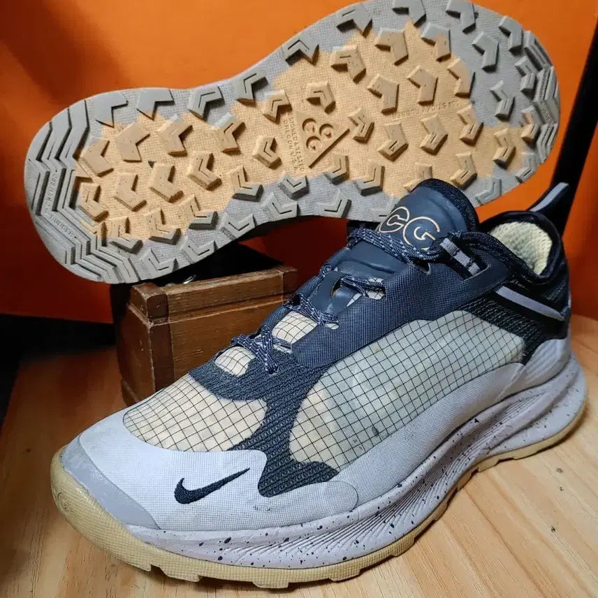 [BUNJANG] Nike ACG Air Nasu 2 Trail Walking Shoes / 나이키 ACG 에어 나수2 트레일 워킹화(표기245 추천사이즈240)