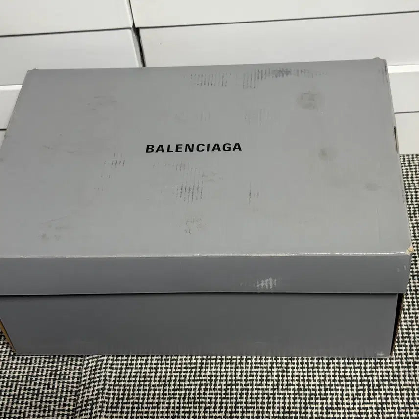 [BUNJANG] Balenciaga 3XL Sneakers / [USED][43] 발렌시아가 3XL 멀티(화이트 레드 블루)