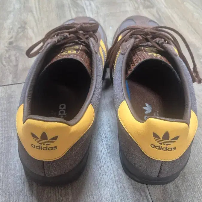 [BUNJANG] Adidas Gazelle Brown/Yellow Sneakers Size 260 / 아디다스 가젤 브라운/옐로우 스니커즈 260