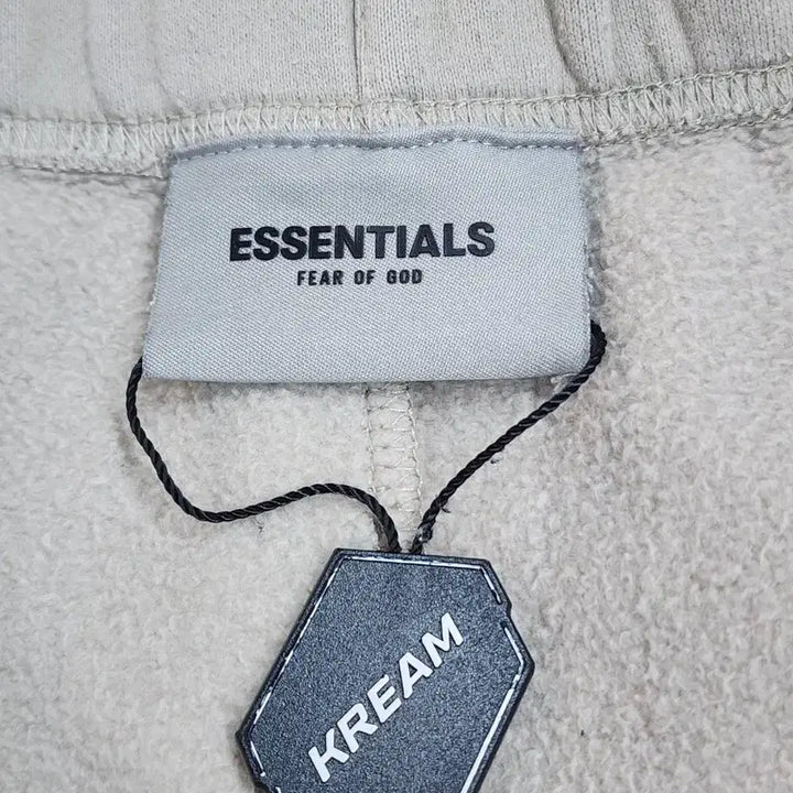 [BUNJANG] Fear of God Essentials Logo Jogger Sweatpants / (L)피어오브갓 에센셜 조거 스웻팬츠 9.9