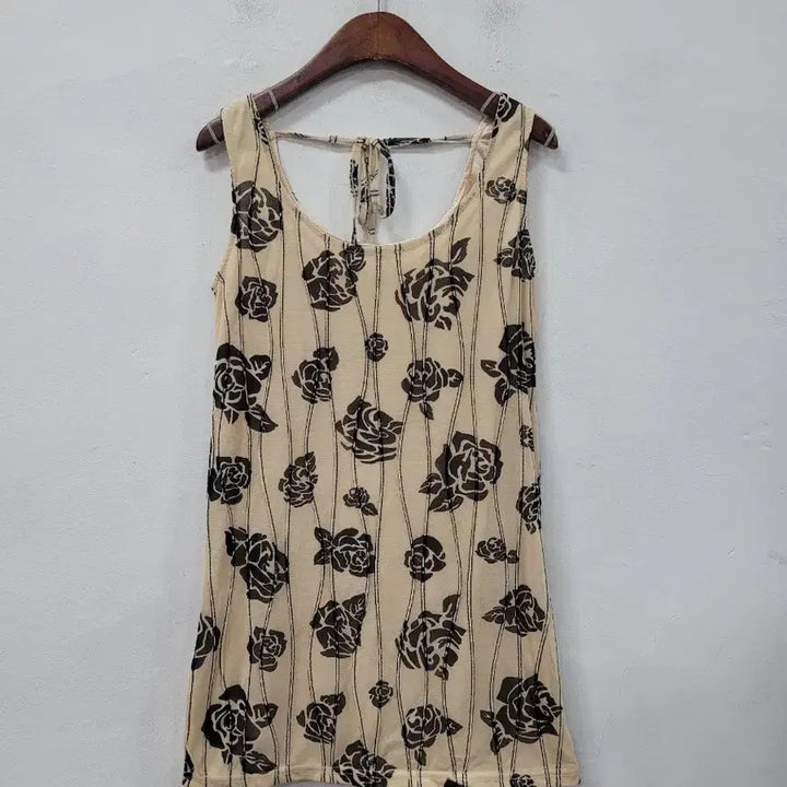 [BUNJANG] INGNI Sleeveless Top / INGNI  나시 슬리브리스