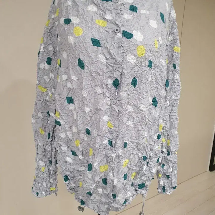 [BUNJANG] Wrinkled Shirt Jacket Grey One Size / 주름 셔츠 자켓 회색 프리사이즈