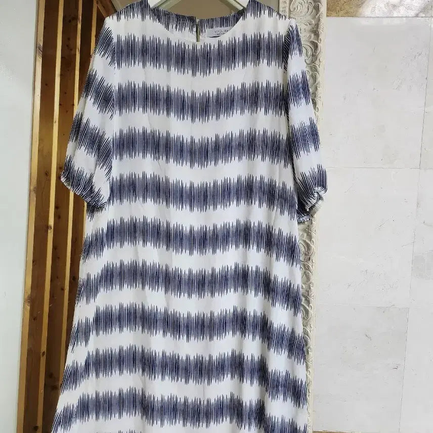 [BUNJANG] Magj White Pattern Dress / 매그제이 화이트 패턴 원피스