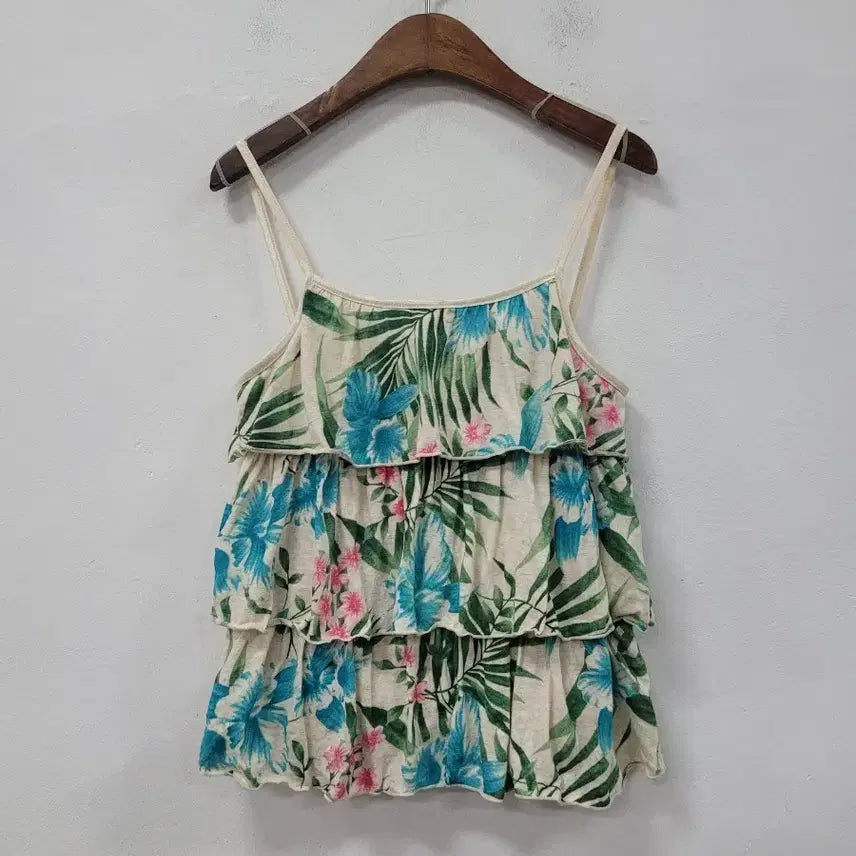 [BUNJANG] Floral Pattern 3-Tier Ruffle Sleeveless Top / 새상품) 플라워 패턴 3단 캉캉 나시 슬리브리스