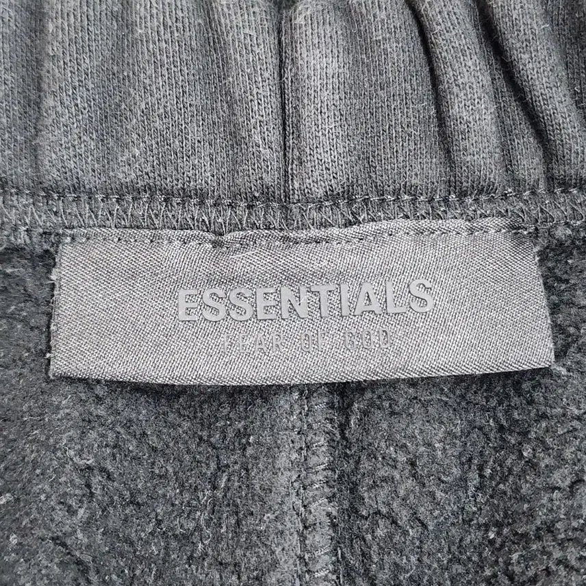 [BUNJANG] Fear of God Essentials Relaxed Sweatpants / (L)피어오브갓 에센셜 릴렉스트 스웻팬츠14.9