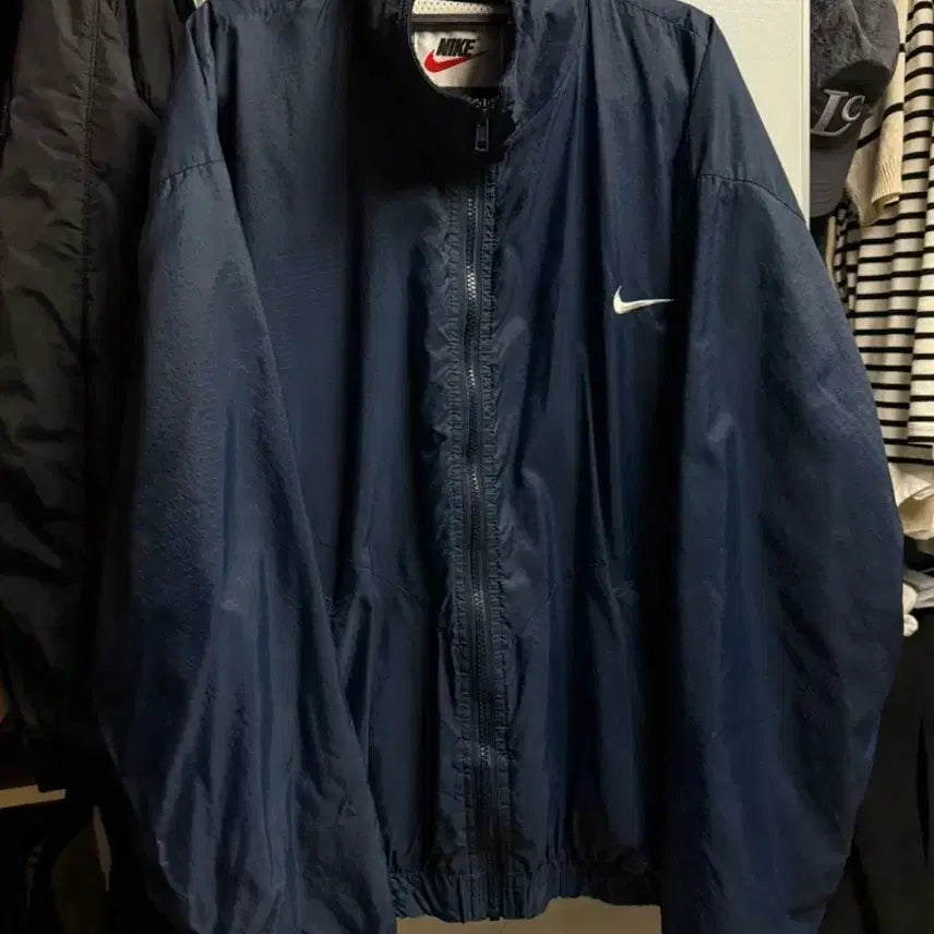 [BUNJANG] Nike Navy Windbreaker Jacket / 나이키 네이비 바람막이 자켓
