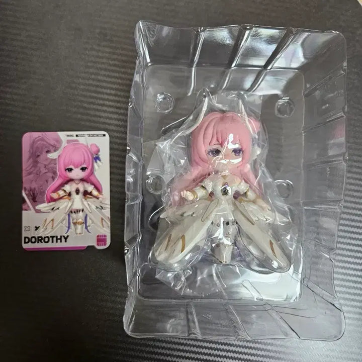 [BUNJANG] Goddess of Victory: Nikke Berrythings Paradise Collection Random Figure Dorothy / 승리의 여신 니케 베리띵즈 낙원컬렉션 랜덤 피규어 도로시