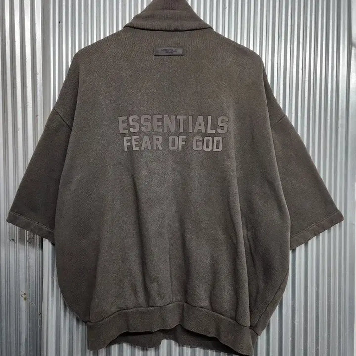 [BUNJANG] Fear of God Essentials Half-Zip Short Sleeve Sweatshirt Grey / (L)피어오브갓 에센셜 하프집업 반팔 스웨트셔츠 그레이 15.9