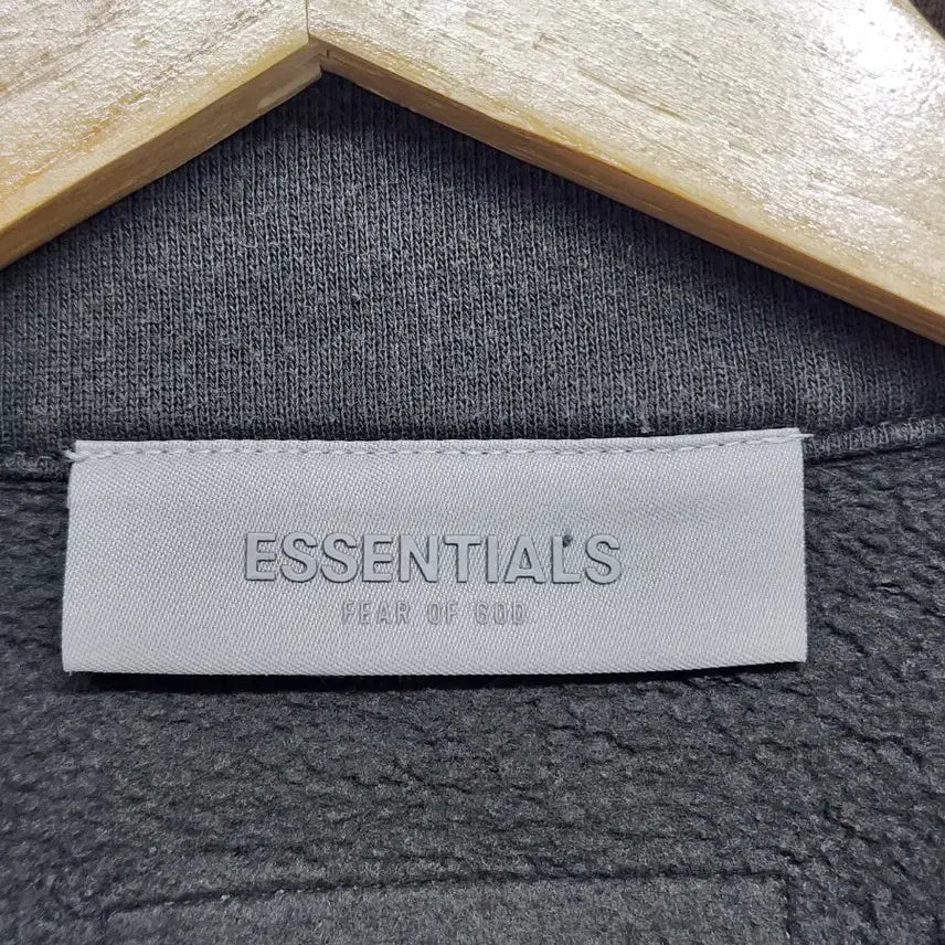 [BUNJANG] Fear of God Essentials Half-Zip Short Sleeve Sweatshirt Grey / (L)피어오브갓 에센셜 하프집업 반팔 스웨트셔츠 그레이 15.9
