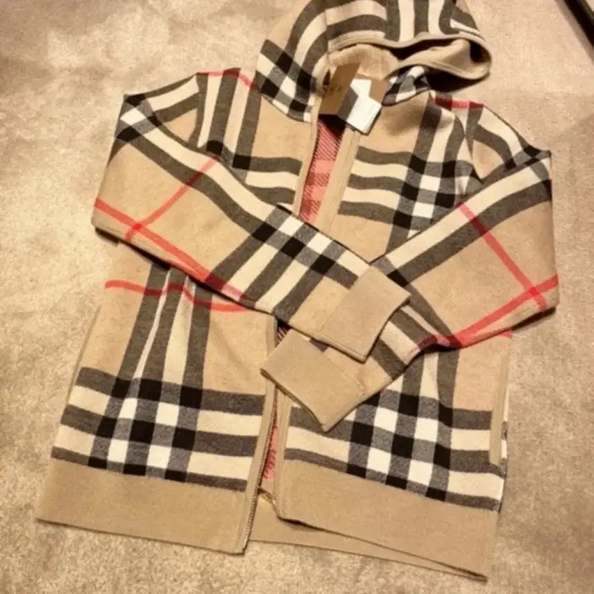 [BUNJANG] Burberry Knit Zip-Up Cardigan Hoodie / 버버리 니트 후드집업 가디건