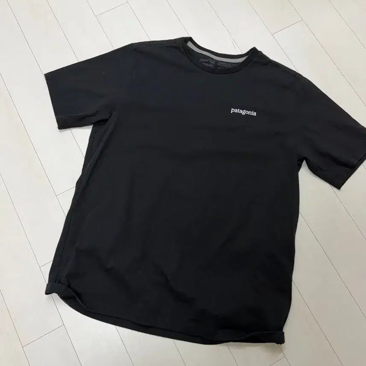 [BUNJANG] Patagonia T-Shirt M Size / 파타고니아 반팔 M 사이즈