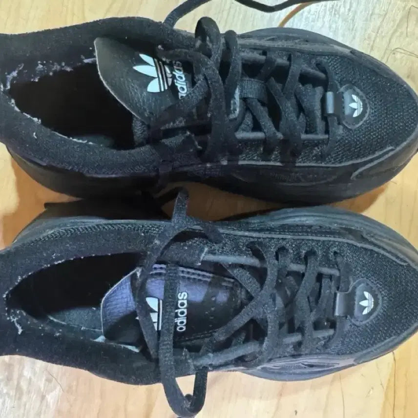 [BUNJANG] Adidas Oz Gaia Core Black / 아디다스 오즈가이아 코어블랙 225