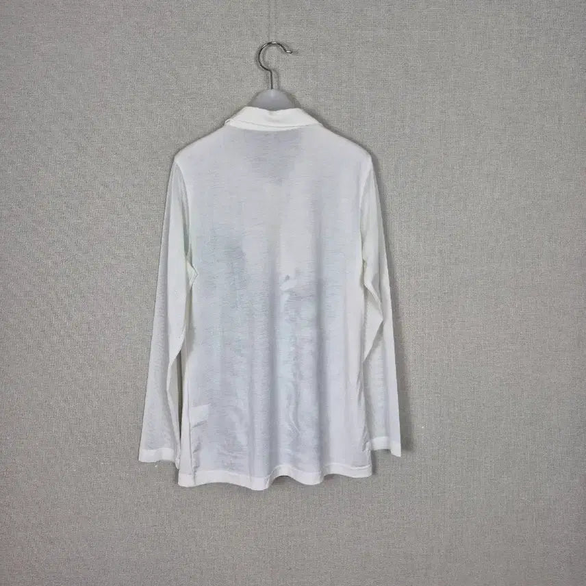 [BUNJANG] Butterfly Print Long Sleeve Collared Shirt (New with Tags) / 