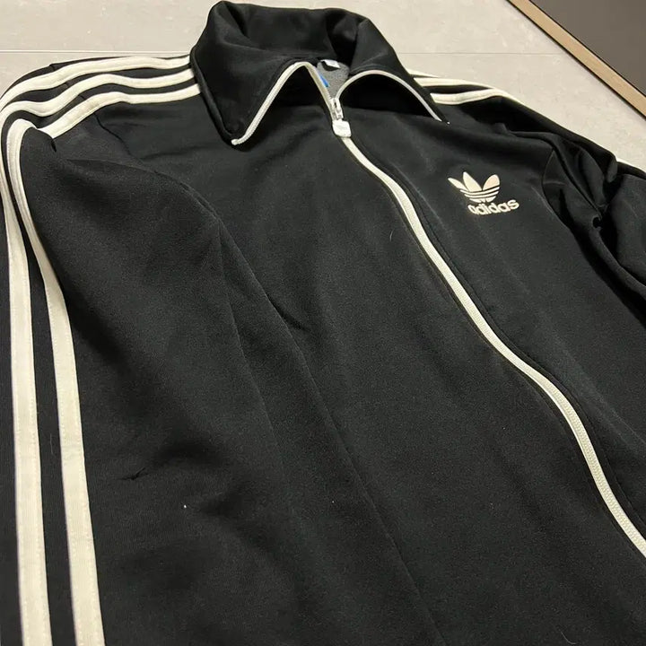 [BUNJANG] Adidas Europa Firebird Track Jacket Black White / [100] 아디다스 유로파 파이어버드 져지 검흰