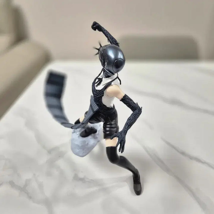 [BUNJANG] Chainsaw Man Makima Figure / 체인소맨 밤 피규어