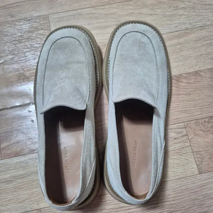 [BUNJANG] Afterpray Vision Round Toe Loafer Suede / 애프터프레이 비전 라운드 토 로퍼 스웨이드 43