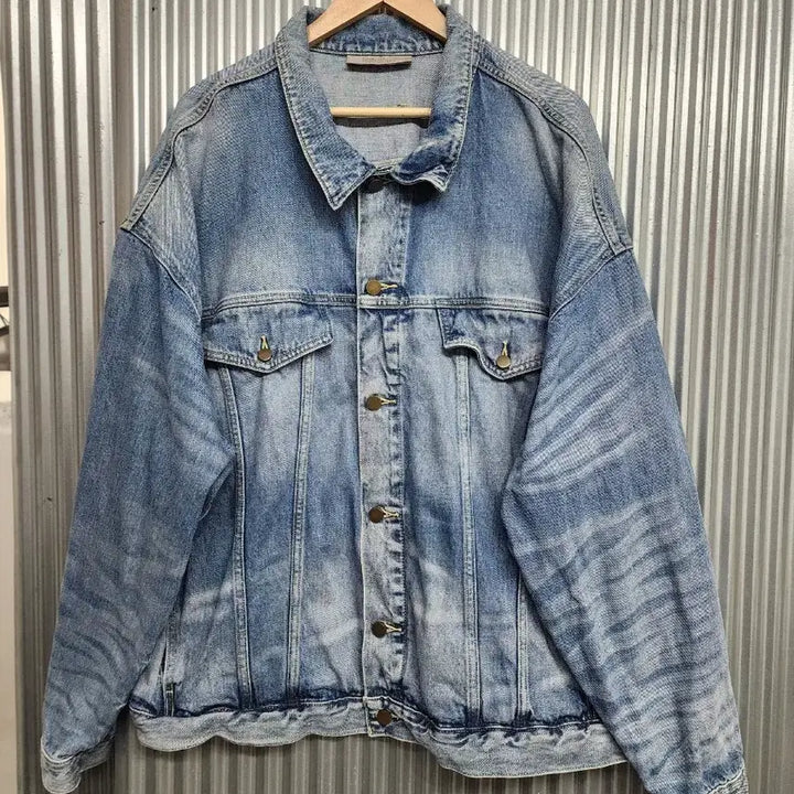 [BUNJANG] Fear of God Essentials 22FW Denim Trucker Jacket (XL) / (XL) 피어오브갓 에센셜 22FW 데님 트러커 자켓25.9
