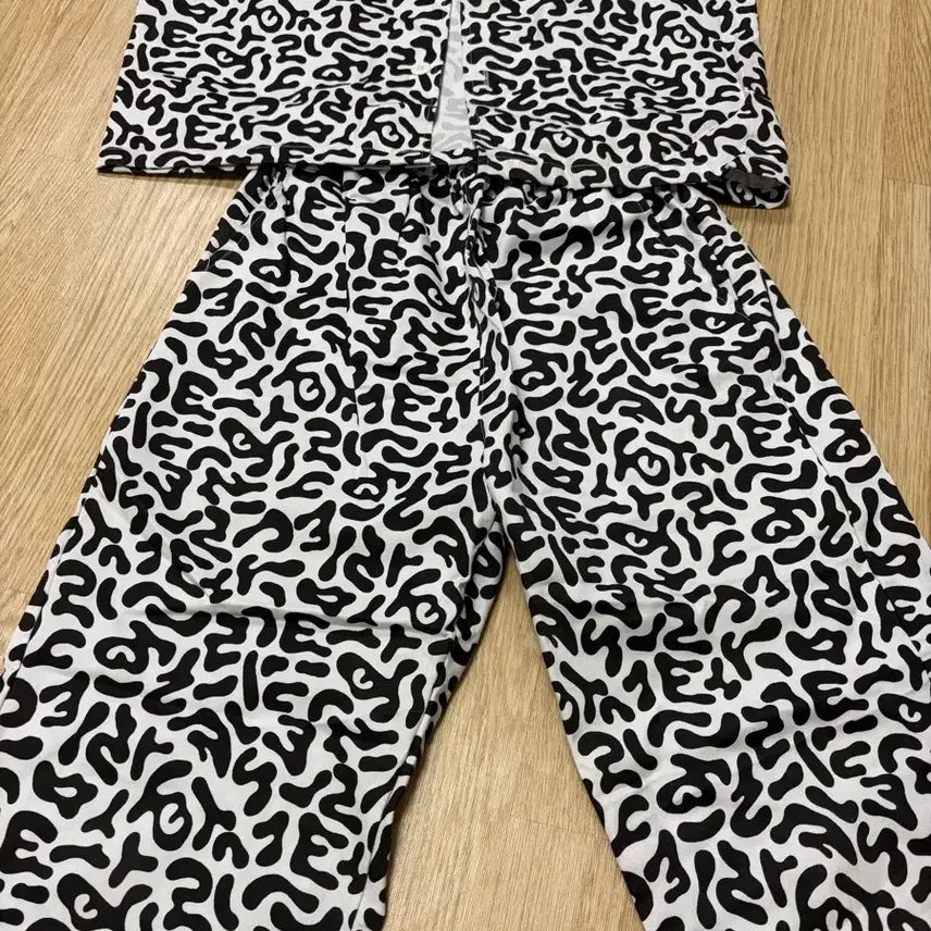 [BUNJANG] Gym Class Uniform Long-Sleeve T-Shirt and Pants Set / 체육대회 교련복 긴팔 반티