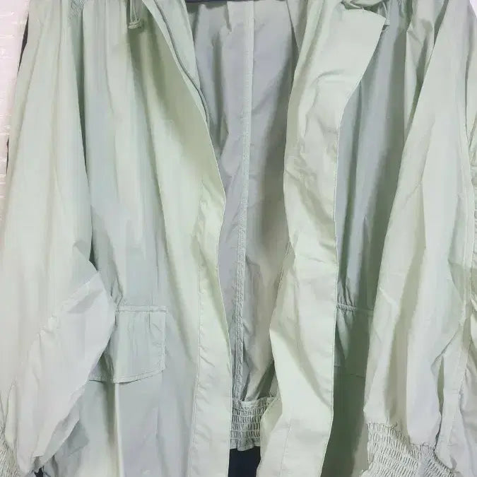 [BUNJANG] DEMIAN Mint 7-Sleeve Windbreaker Jumper / DEMIAN 민트 숏 바막점퍼 7부