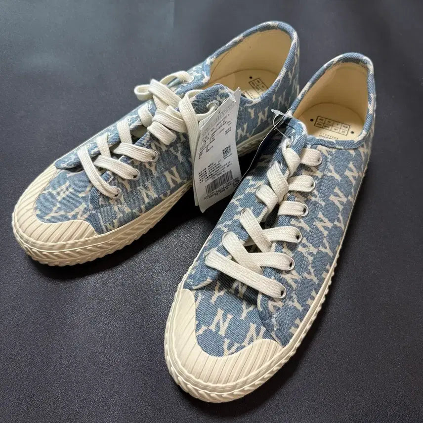 [BUNJANG] MLB Denim Monogram Slip-on Shoes / MLB 데님 모노그램 단화
