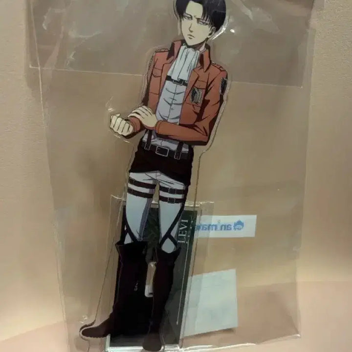 [BUNJANG] Attack on Titan Levi Japanese Animate Exclusive Acrylic Stand (Sealed) / (미개봉) 진격의거인 리바이 일본 애니메이트 정품