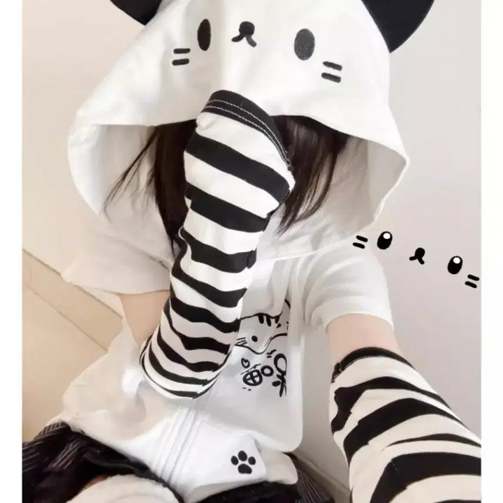 [BUNJANG] Subculture Cat Ear Detachable Sleeve Hoodie / 서브컬처 고양이귀 후드집업 소매 포함