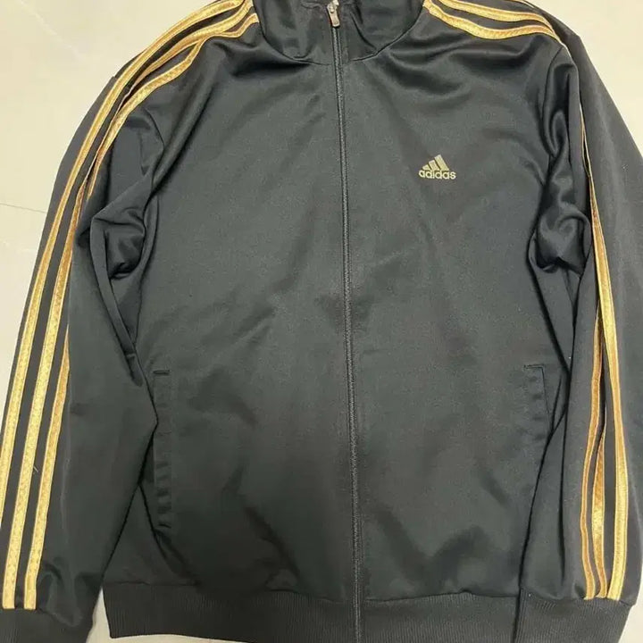 [BUNJANG] Adidas Black/Gold 3-Stripes Track Jacket / 아디다스 블랙/골드 삼선 트랙 자켓