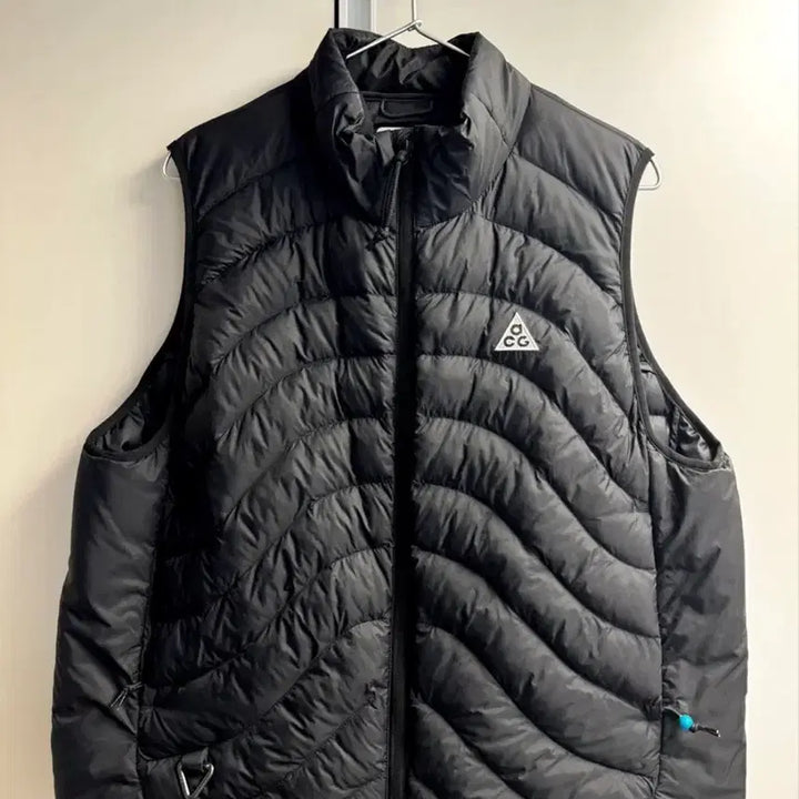 [BUNJANG] Nike ACG Lava Flow Therma-FIT Vest - Black (L) / 나이키 ACG 라바 플로우 써마핏 베스트 L 블랙