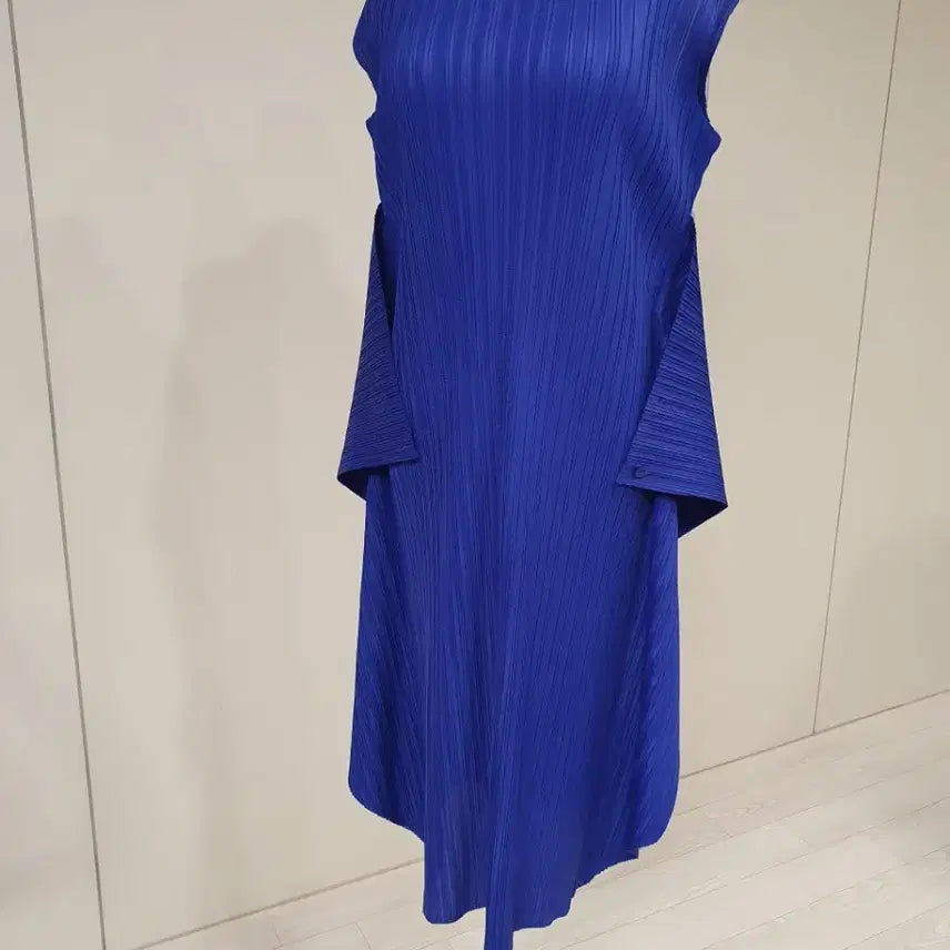 [BUNJANG] Pleated Sleeveless Dress - Blue / 플리츠 블루 민소매 원피스