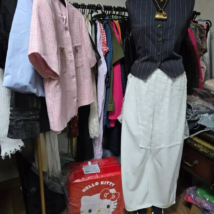 [BUNJANG] Striped Pattern Women&