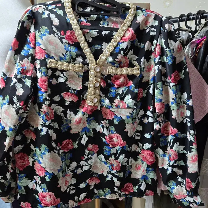 [BUNJANG] Striped Pattern Women&