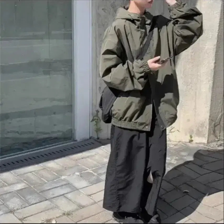 [BUNJANG] Anynmore Abley Windbreaker Black / 애니원모어 에이블리 바람막이 블랙